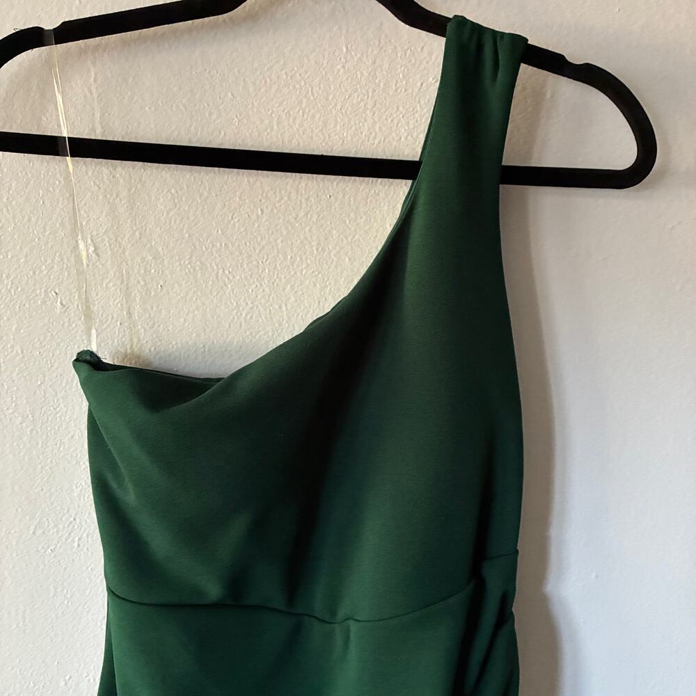 Honey and Rosie One Shoulder Green Asymmetrical Cocktail Dress M Built In Bra